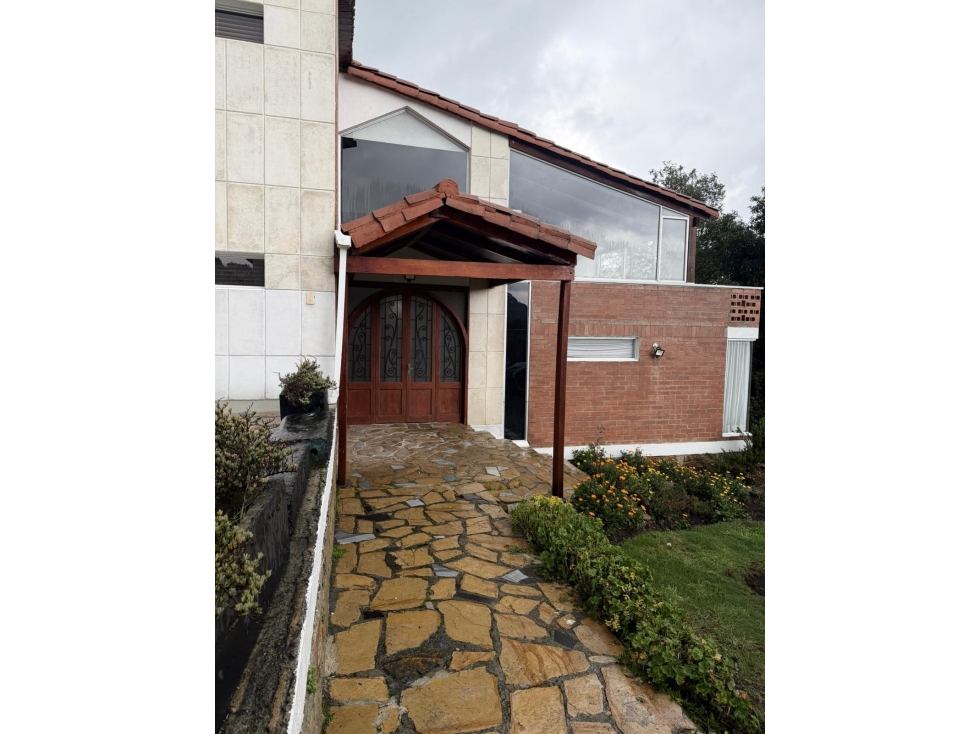 ARRIENDO APARTAMENTO EN LA CALERA