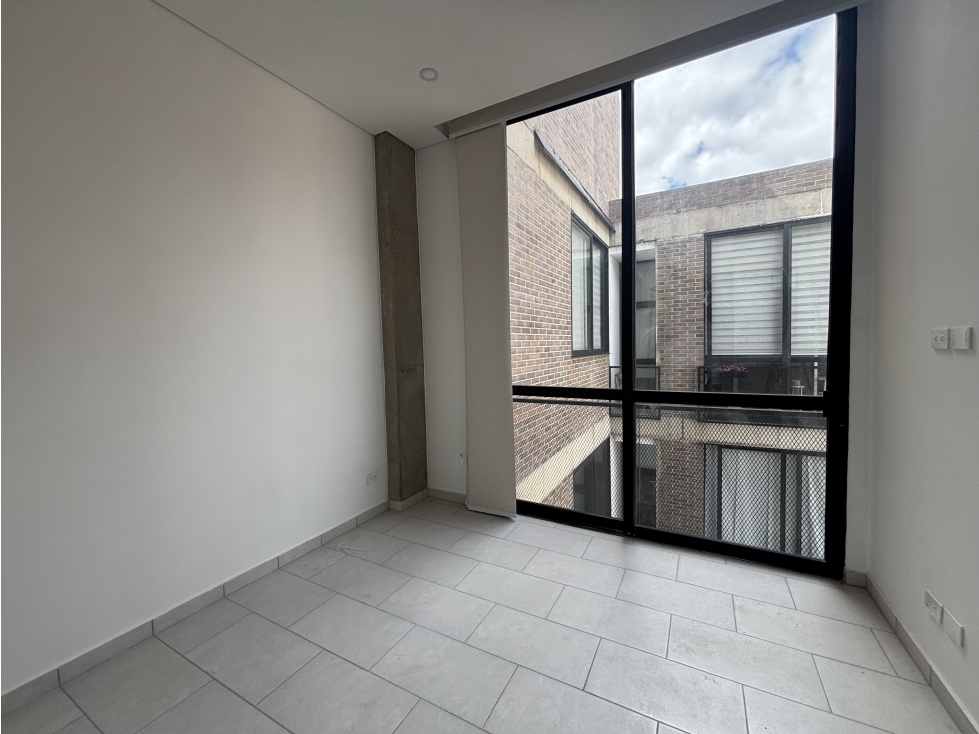 ARRIENDO APARTAESTUDIO TIPO LOF EN CHAPINERO OCCIDENTAL — foto 2