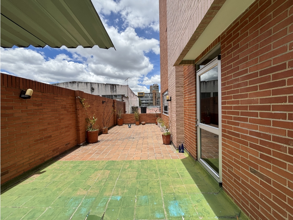 VENDO APARTAMENTO EN SAN PATRICIO