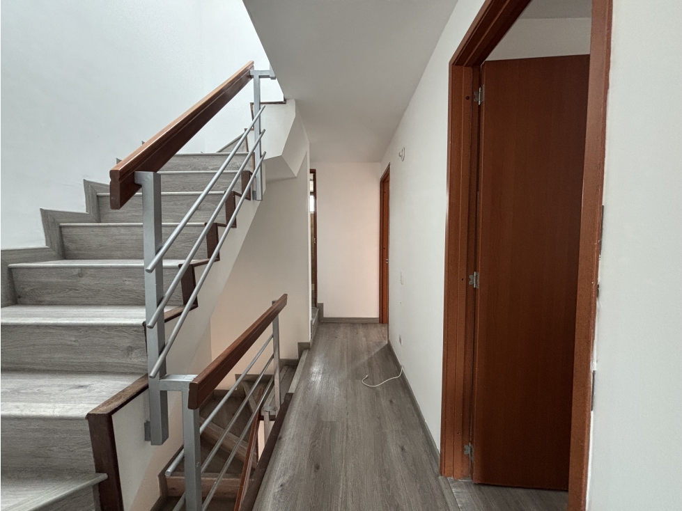 VENDO CASA EN COLINA CAMPESTRE — foto 4