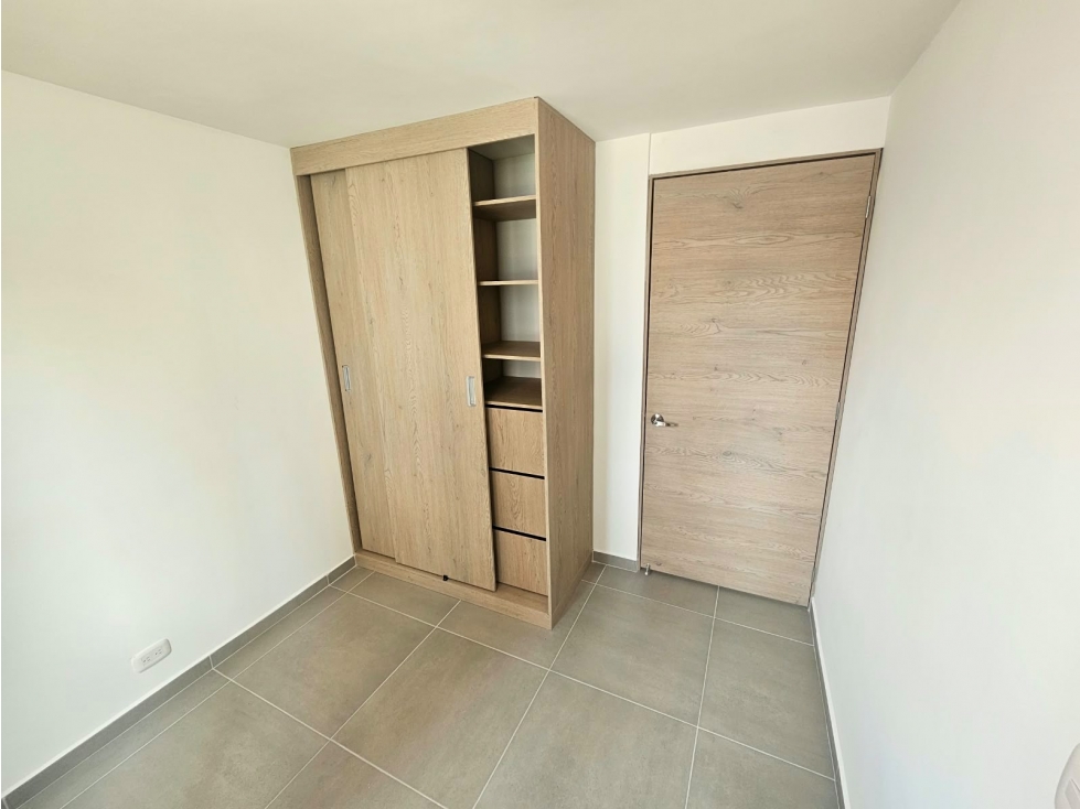 VENDO APARTAMENTO EN LAGOS DE TORCA — foto 2