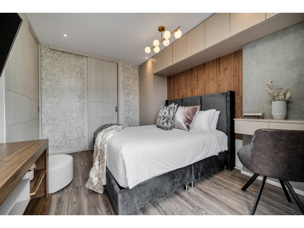 Joya en Piso Alto | 2 Alcobas + A/C | Full Amenities — foto 5