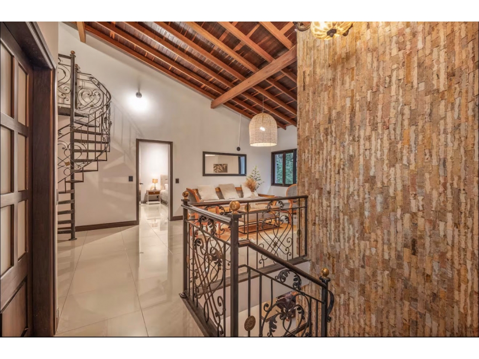 Exclusiva casa en el Tesoro CON LICENCIA AIRBNB RENTAS CORTAS — foto 4