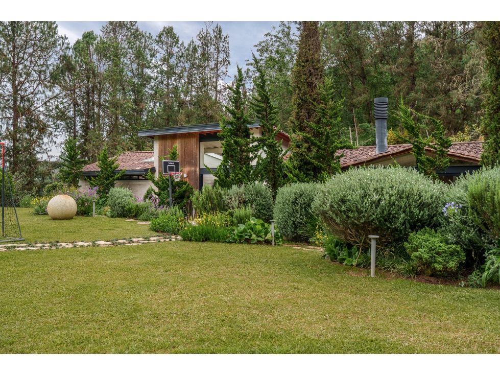 Casa Campestre en El Retiro: 10.000 m² de Naturaleza y Lujo — foto 4
