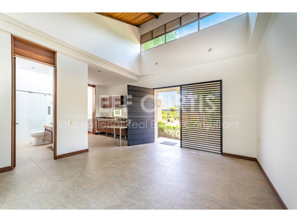 Encantadora Villa en Conjunto Seguro con Clubhouse en Anapoima - 4