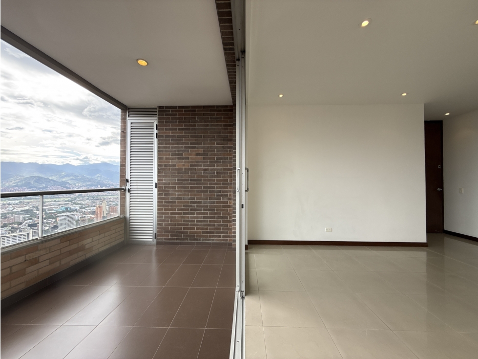 RENTA APARTAMENTO LAS SANTAS POBLADO — foto 2