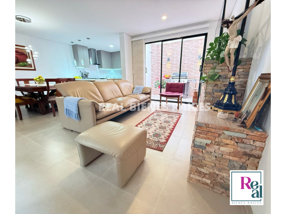 Vendo hermosa casa medianera en unidad cerrada. — foto 6