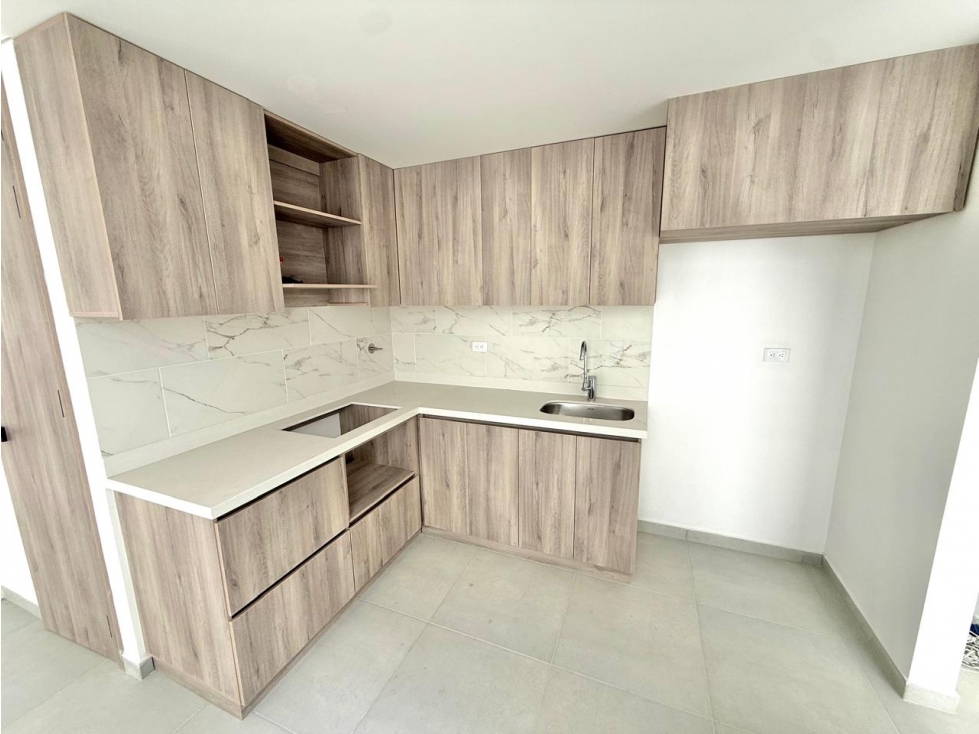CASA EN VENTA EN UNIDAD CERRADA