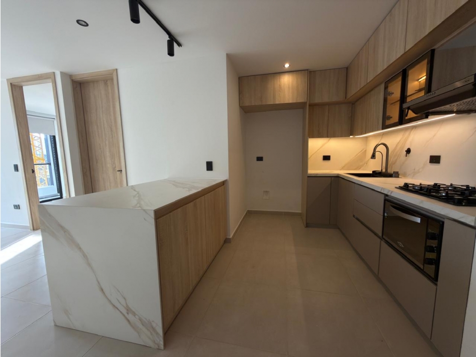 HERMMOSO APARTAMENTO EN ARRIENDO
