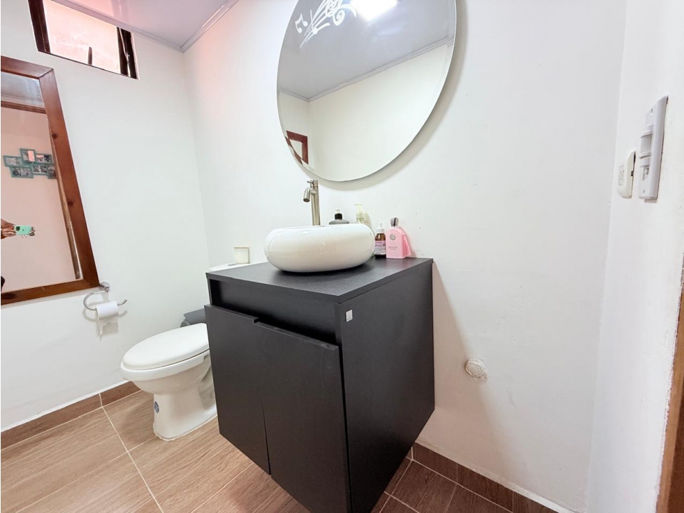 APARTAMENTO EN VENTA CON EXCELENTE UBICACIÓN — foto 6