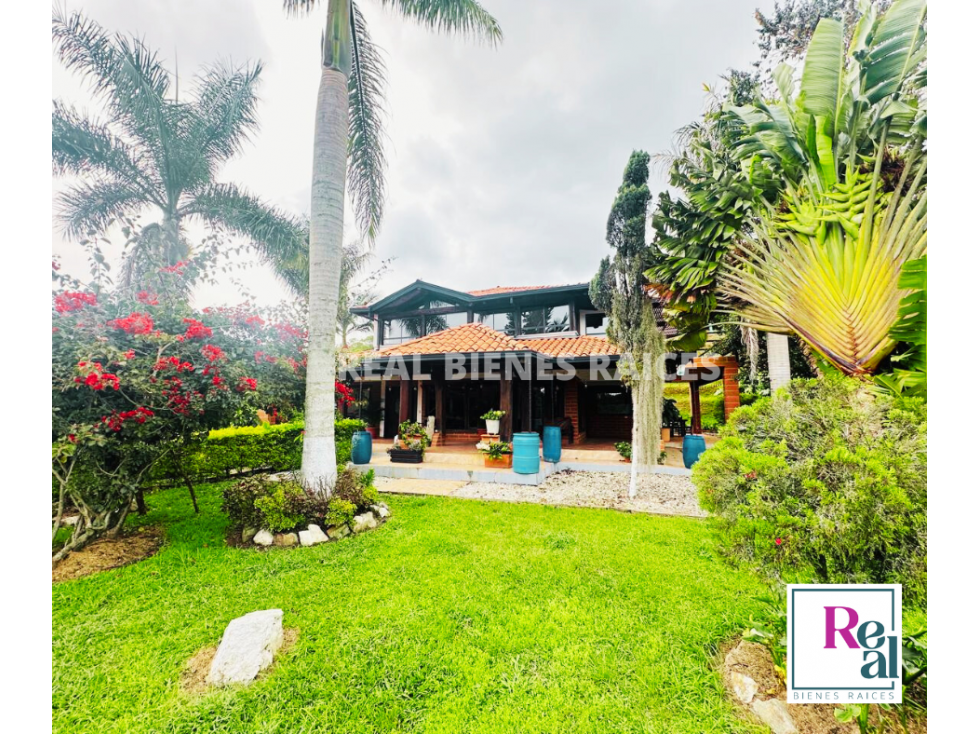 ¡FINCA EXCLUSIVA DE ENSUEÃO! - 1