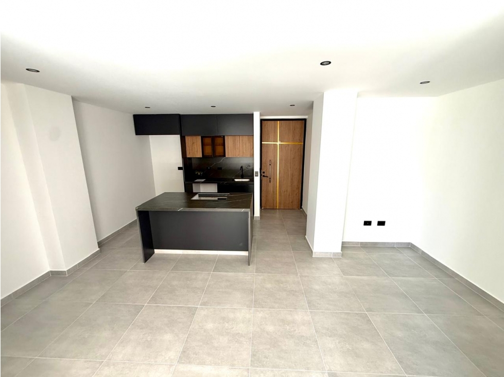 HERMOSO APARTAMENTO EN ARRIENDO — foto 2