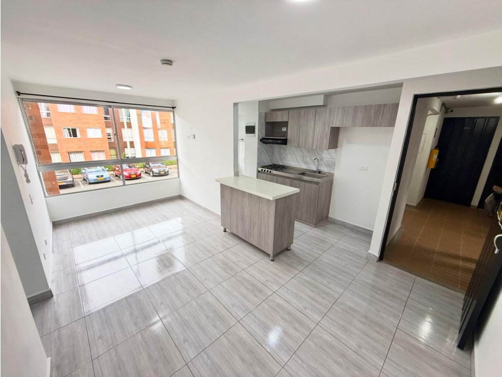 APARTAMENTO EN VENTA EXCELENTE UBICACIÓN - 2