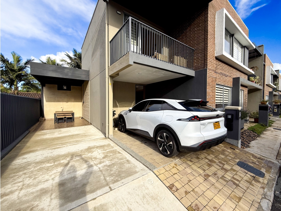 CASA EN VENTA