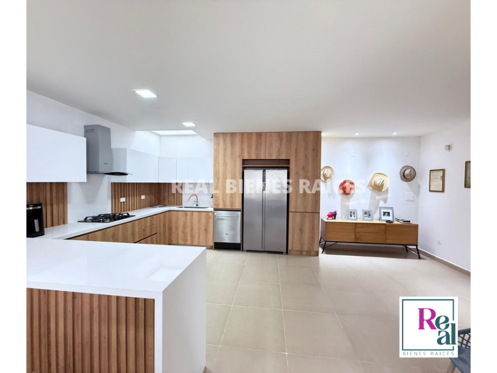 VENDO CASA MEDIANERA EN UNIDAD CERRADA EN LA CEJA, ANTIOQUIA — foto 2