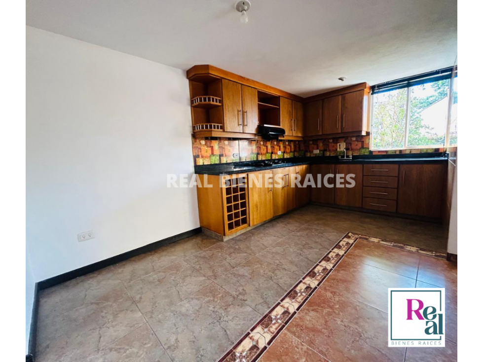 ARRIENDO CASA ESQUINERA EN UNIDAD CERRADA EN LA CEJA - ANTIOQUIA - 2
