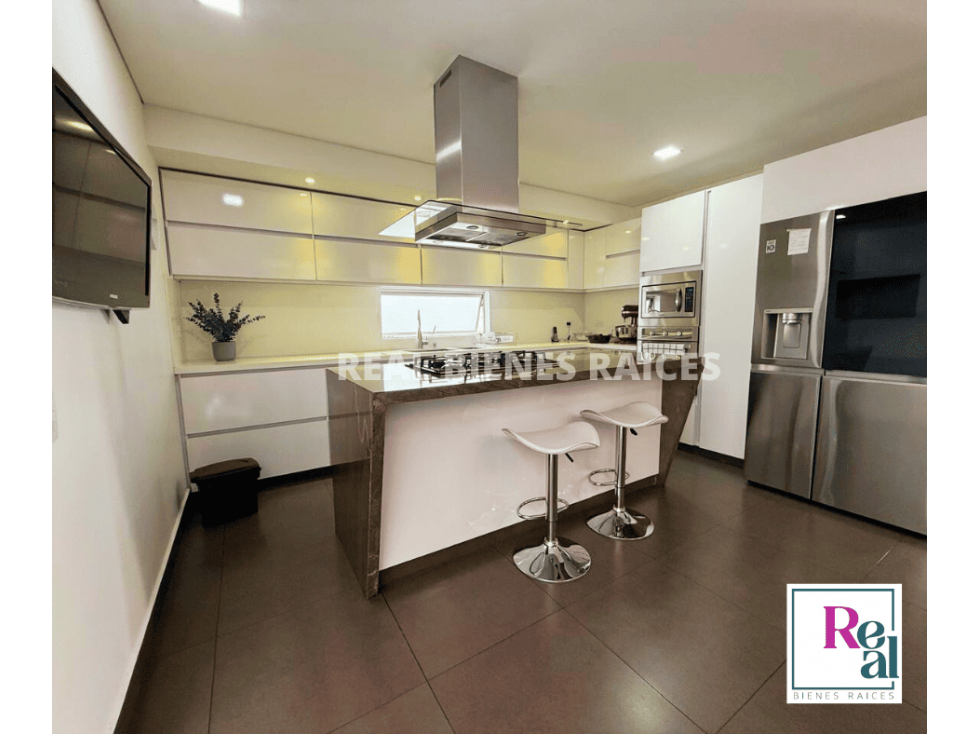 Casa Esquinera con hermosa panorámica en Unidad Cerrada Venta — foto 3