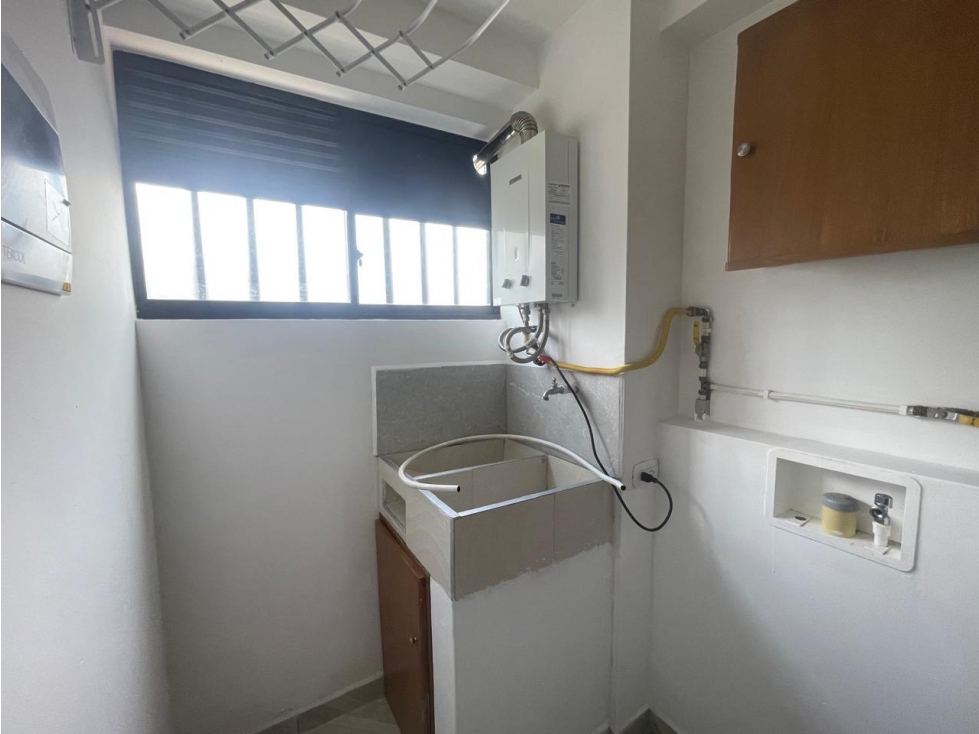 APARTAMENTO EN ARRIENDO — foto 3