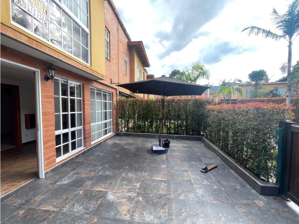 HERMOSA CASA EN ARRIENDO — foto 3