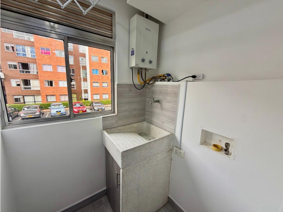 APARTAMENTO EN VENTA EXCELENTE UBICACIÓN - 3