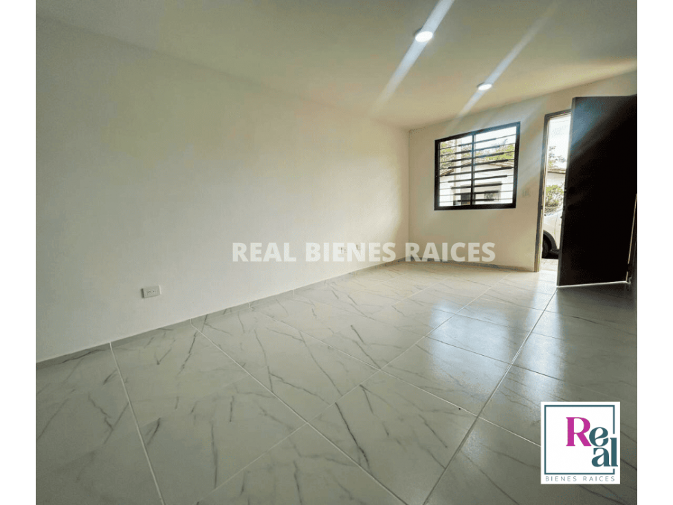 CASA UNIFAMILIAR EN VENTA SECTOR ESTRATO 4 — foto 4