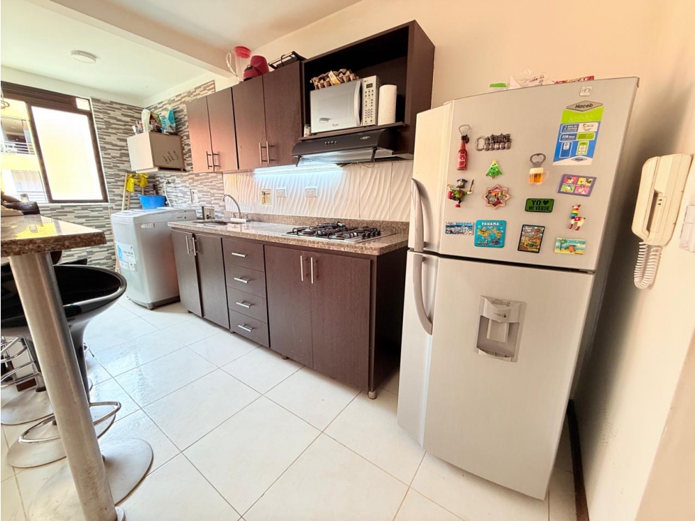 APARTAMENTO EN VENTA CON EXCELENTE UBICACIÓN — foto 5