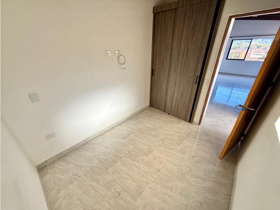 APARTAMENTO EN ARRIENDO — foto 4