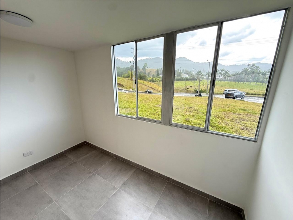 PRIMER PISO EN VENTA — foto 5