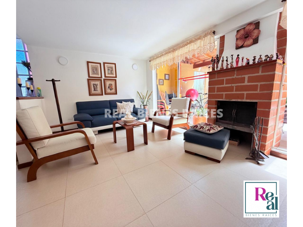 Hermosa casa en unidad cerrada Sector El Tambo — foto 4