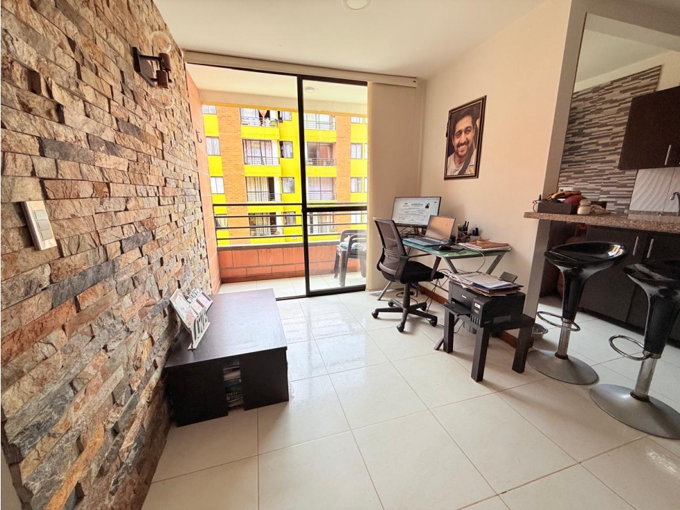 APARTAMENTO EN VENTA CON EXCELENTE UBICACIÓN — foto 3