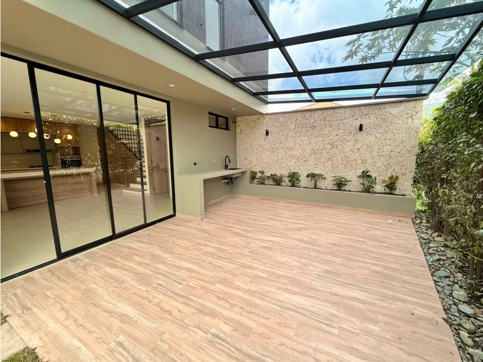 CASA MORDENA ESQUINERA — foto 5