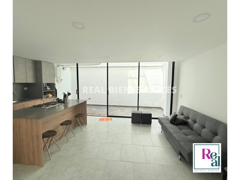 VENDO CASA MEDIANERA UNIFAMILIAR EN UNIDAD ABIERTA — foto 4