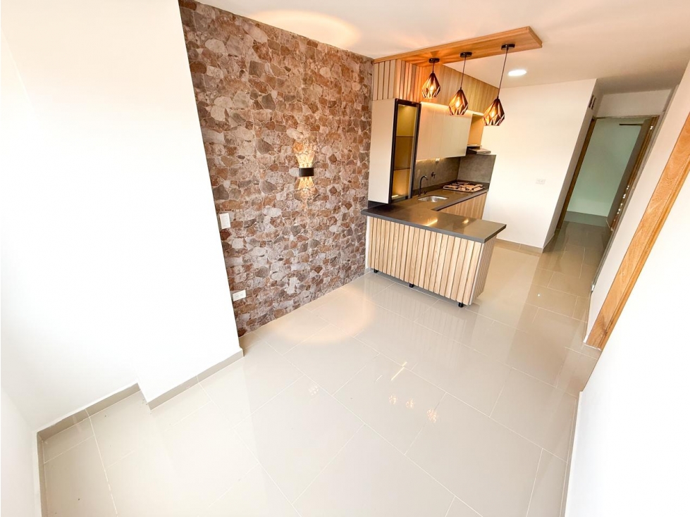 Se vende apartamento tercer piso, ubicado en sector residencial — foto 2