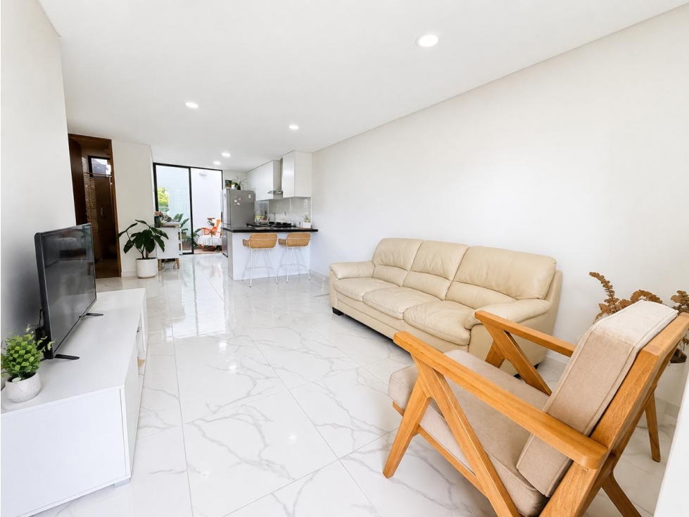 SE ARRIENDA HERMOSA CASA! AMPLIA, IDEAL PARA DISFRUTAR EN FAMILIA — foto 5