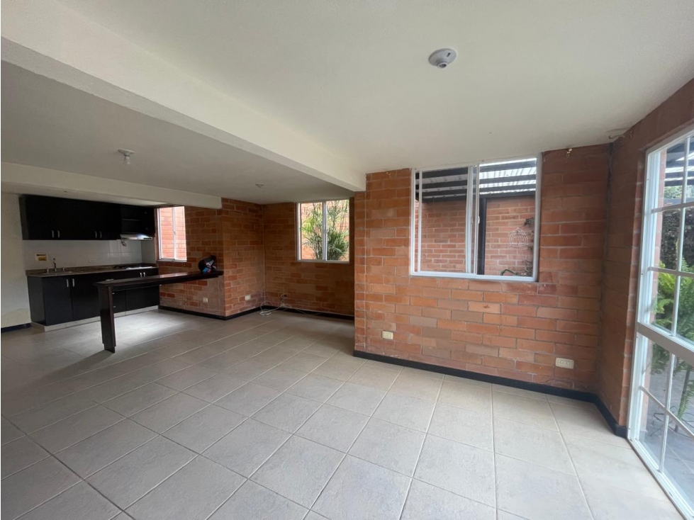 CASA EN ARRIENDO EN UNIDAD CERRADA — foto 6