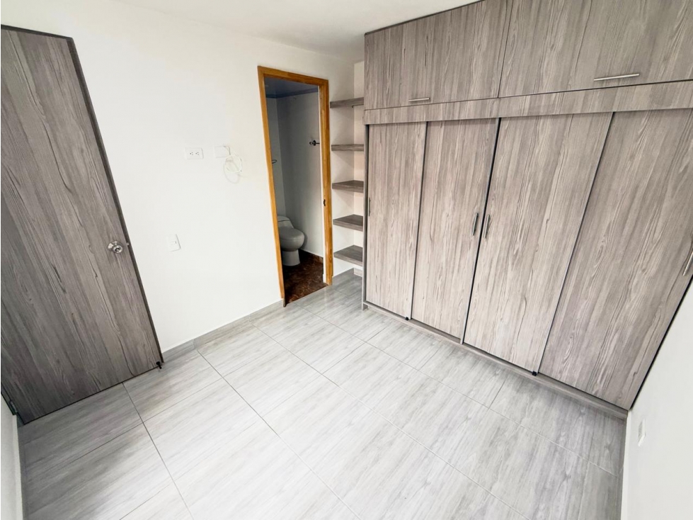 APARTAMENTO EN VENTA EXCELENTE UBICACIÓN - 6