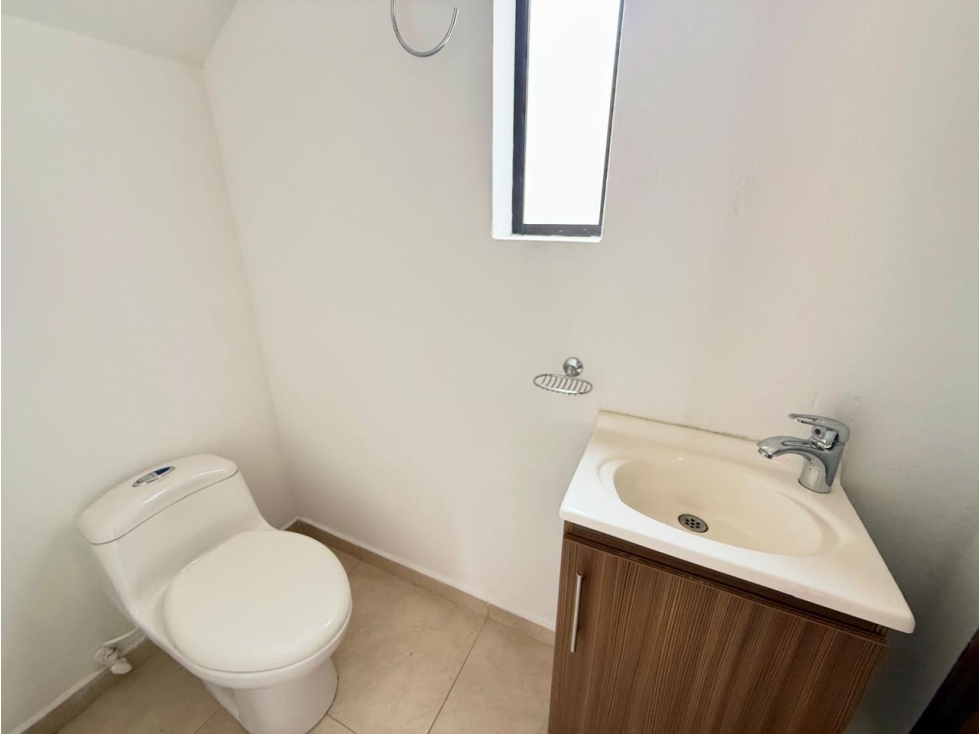 CASA EN VENTA Y ARRIENDO CERCA A VIVA — foto 6
