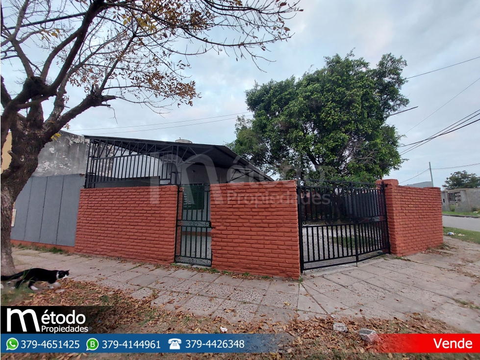 Casa - B° Apipe - Benavidez N° 197 esq. Argerich - 2