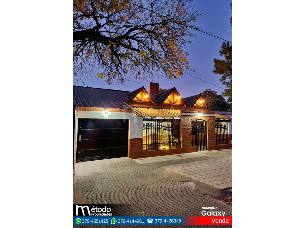 En Venta - Casa - 4 Dorm. - B° 237 Viv. - 2