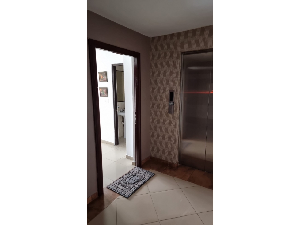 Alquilo Apartamento Amoblado en Obarrio, 3 Recámaras, 200m². — foto 5