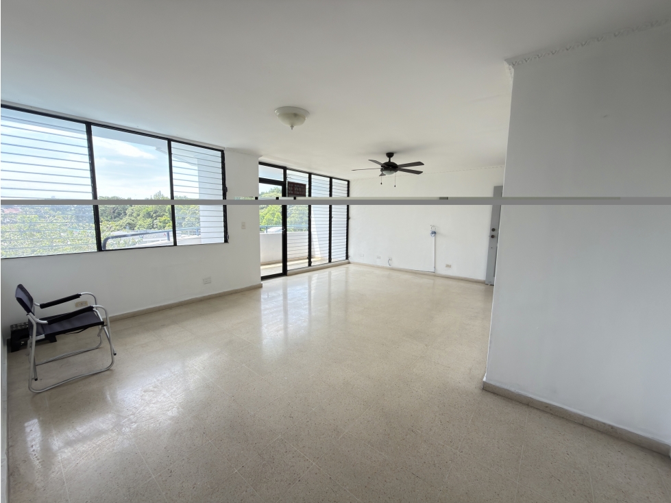 ALQUILO APARTAMENTO EN EL DORADO, 3 RECAMARAS, 120M2, VACIO. — foto 4