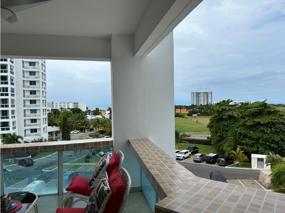 VENDO APARTAMENTO EN PLAYA BLANCA, 2 RECAMARAS, 131M2, BALCON AMPLIO.