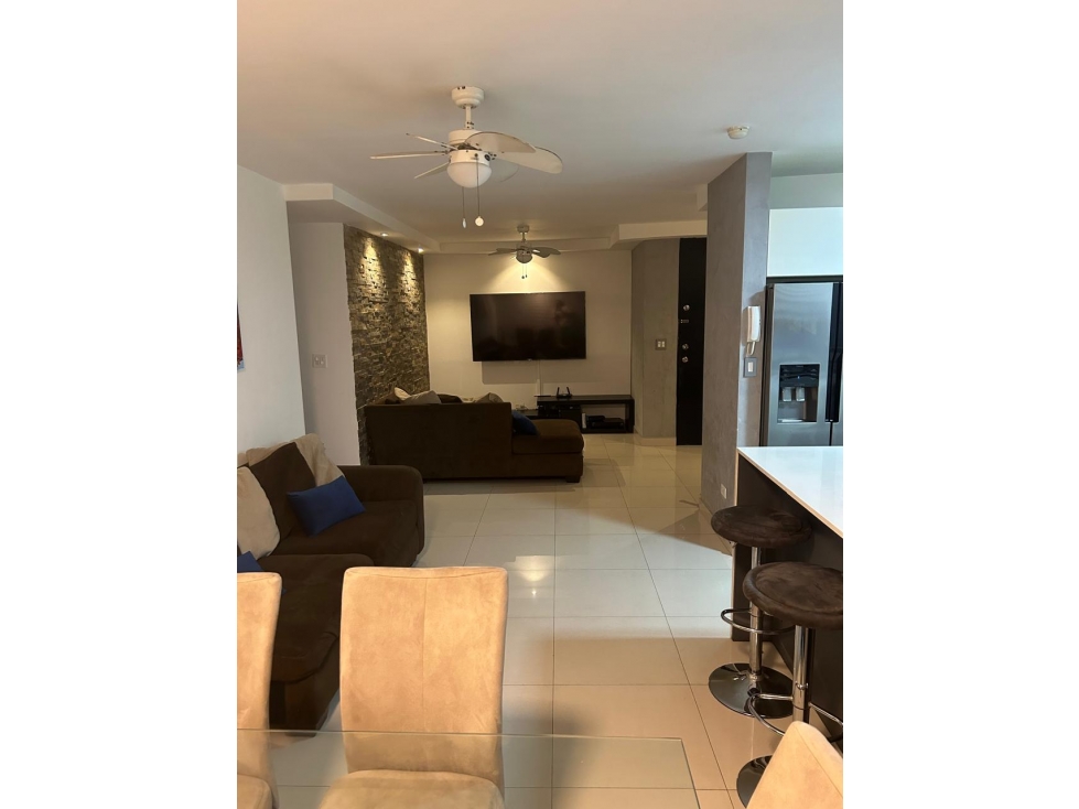 ALQUILO APARTAMENTO EN COSTA DEL ESTE, 3 RECAMARAS, AMOBLADO. — foto 2