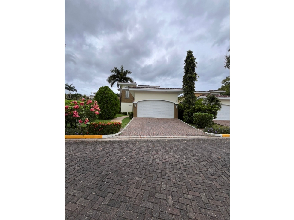 Vendo casa en Tucán Country Club, 505m2 de terreno, 3 recamaras. — foto 2