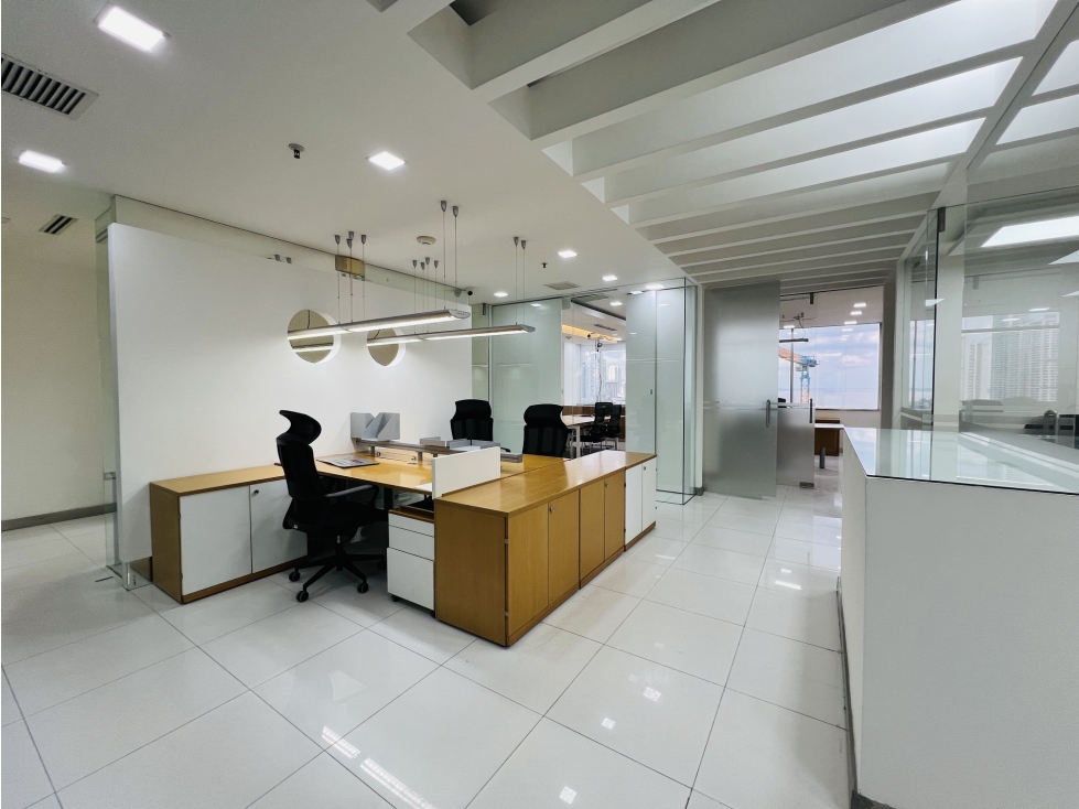 ALQUILO OFICINA EN PUNTA PACIFICA, TORRES LAS AMERICAS, 210M2.