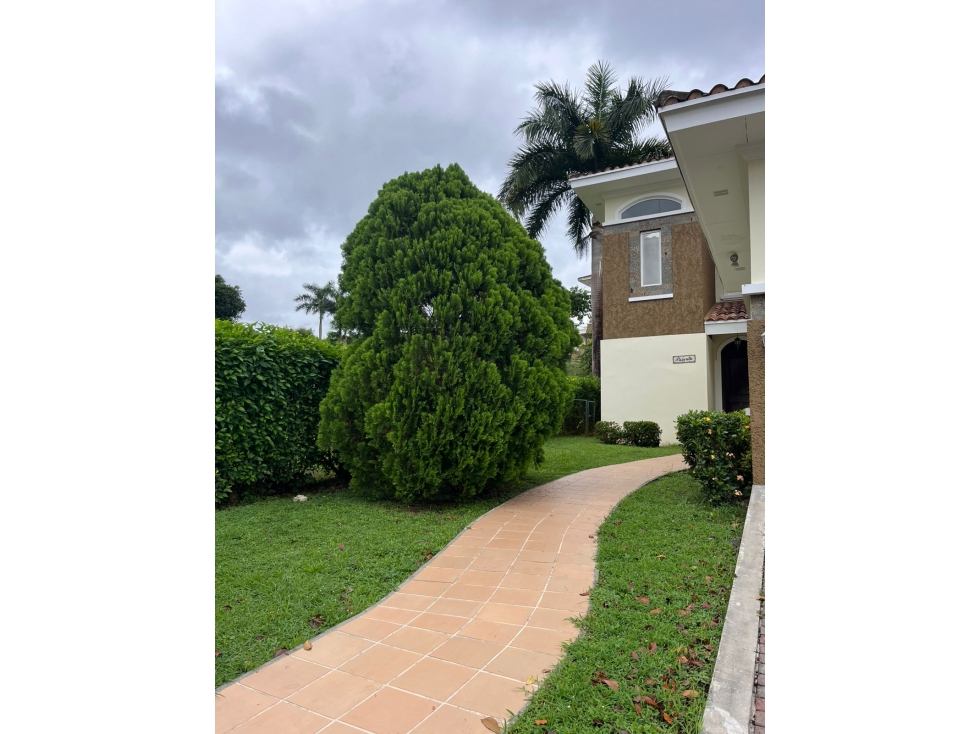 Vendo casa en Tucán Country Club, 505m2 de terreno, 3 recamaras. — foto 3