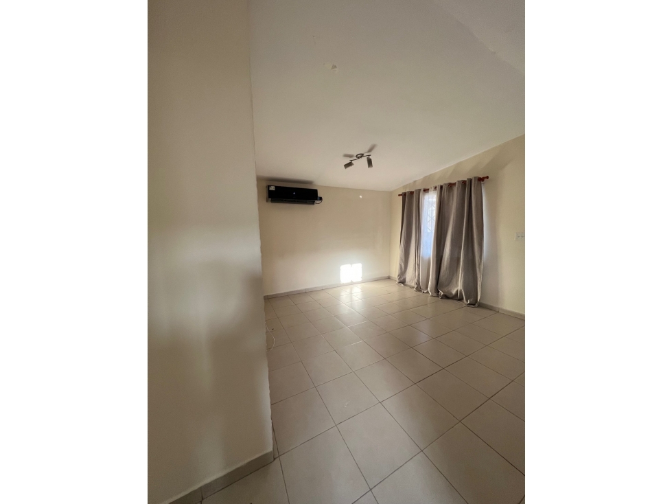 ALQULO CASA EN LA CHORRERA, 120M2, 3 RECAMARAS, BARRIADA CERRADA. - 5