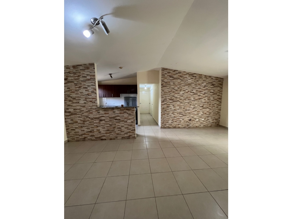 ALQULO CASA EN LA CHORRERA, 120M2, 3 RECAMARAS, BARRIADA CERRADA. - 3