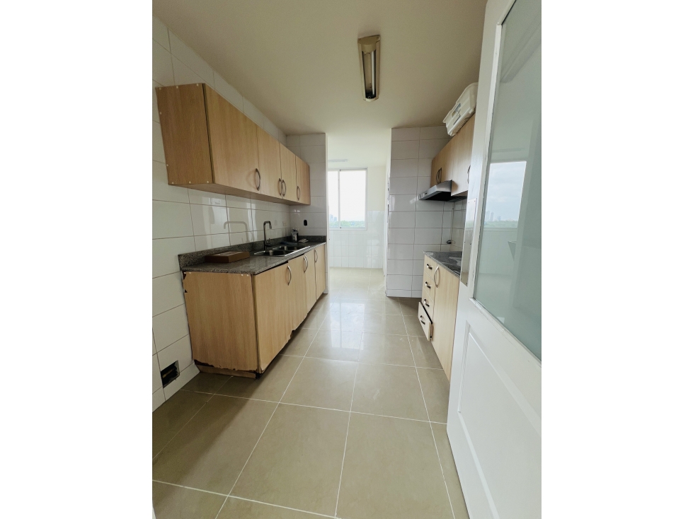 VENDO APARTAMENTO EN CHANIS, 3 RECAMARAS, 118M2, CON AREA SOCIAL. — foto 4