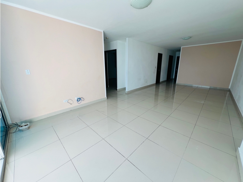 VENDO APARTAMENTO EN SAN FRANCISCO, 2 RECAMARAS, 124M2, VISTA AL MAR. — foto 2